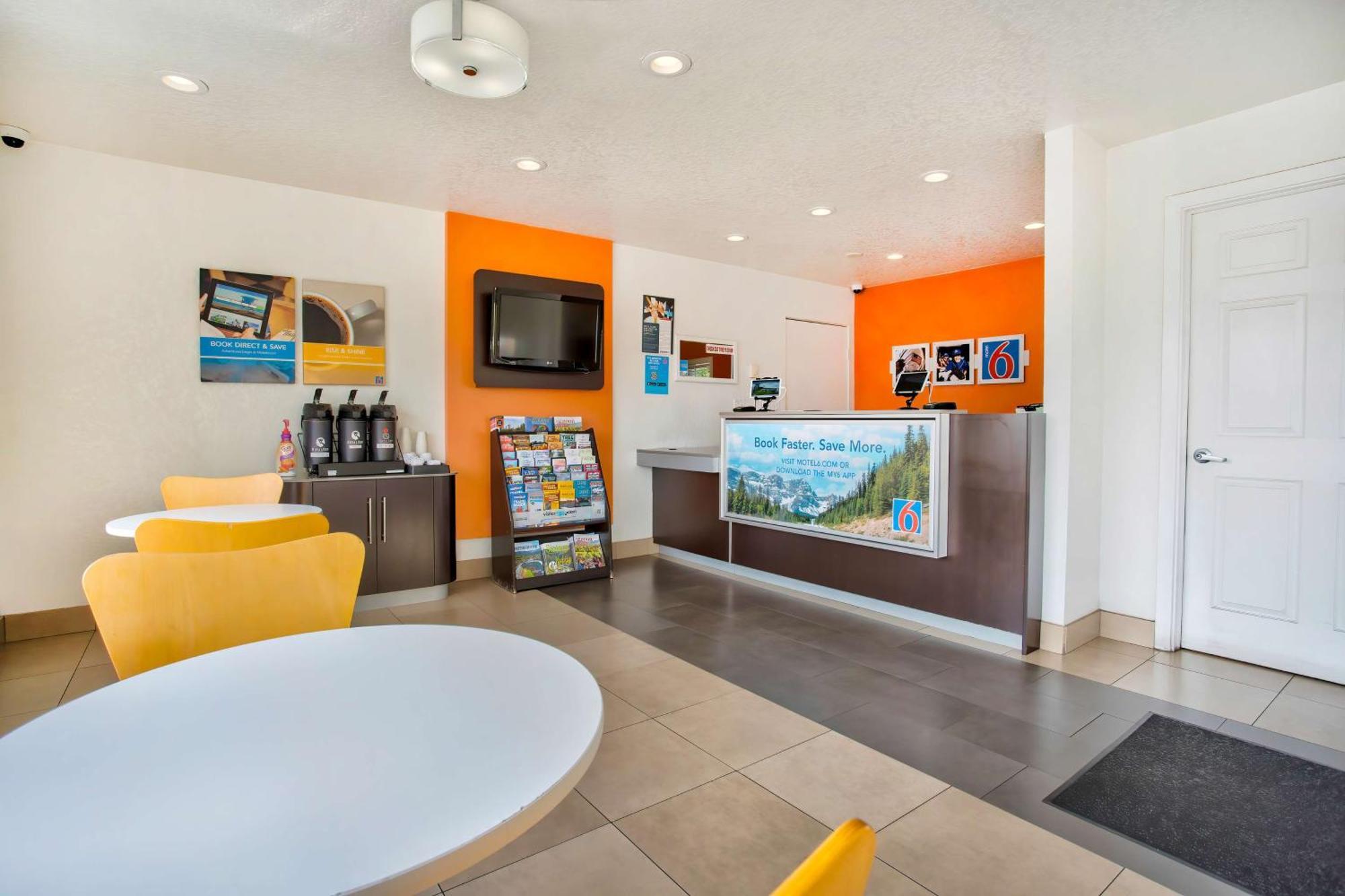 Motel 6-Salem, Or - Expo Center ภายนอก รูปภาพ