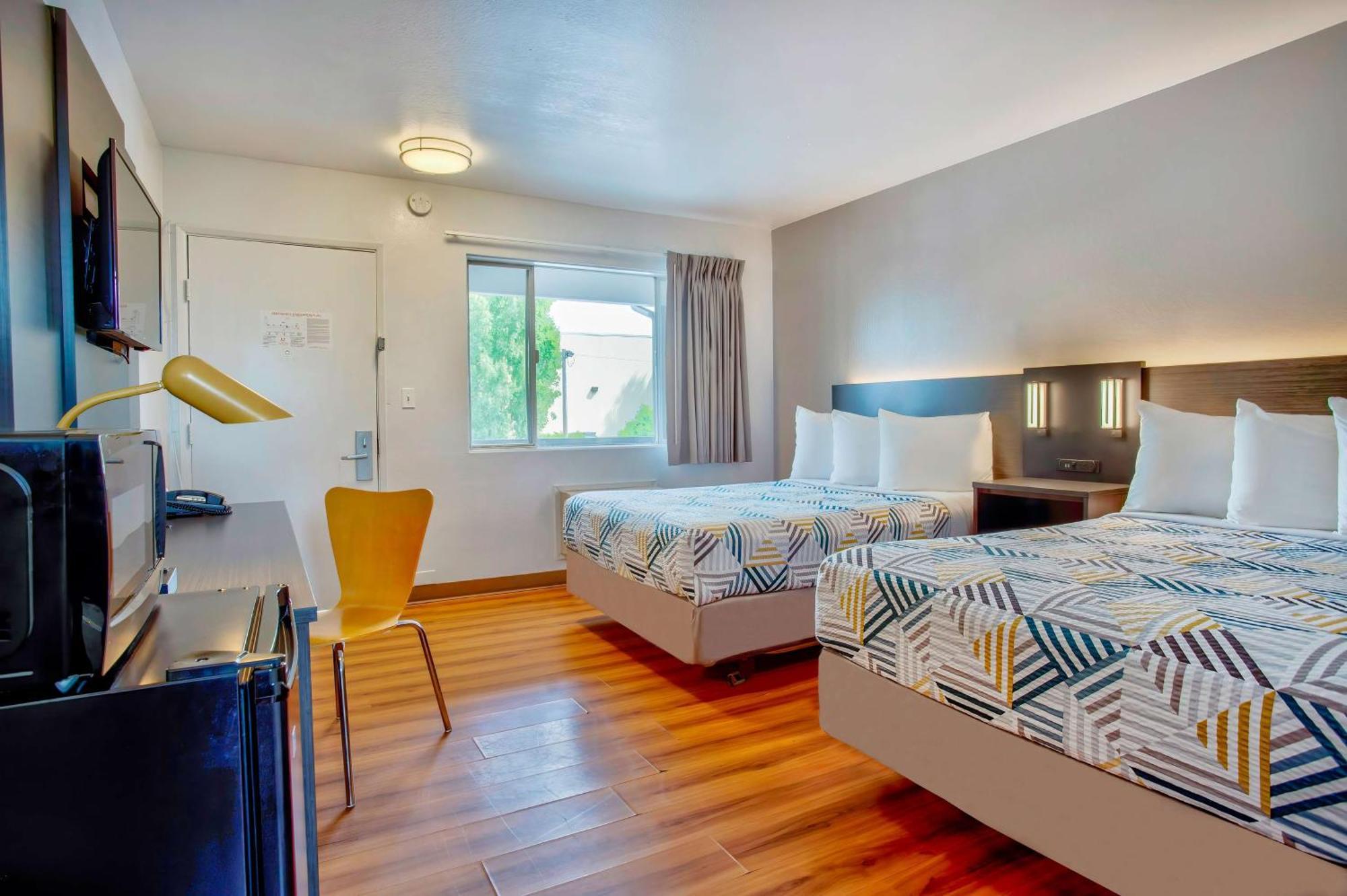 Motel 6-Salem, Or - Expo Center ภายนอก รูปภาพ